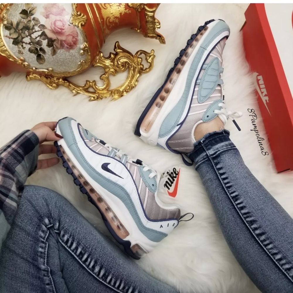 Nike Air Max 98 Premium Women's Running Shoes
